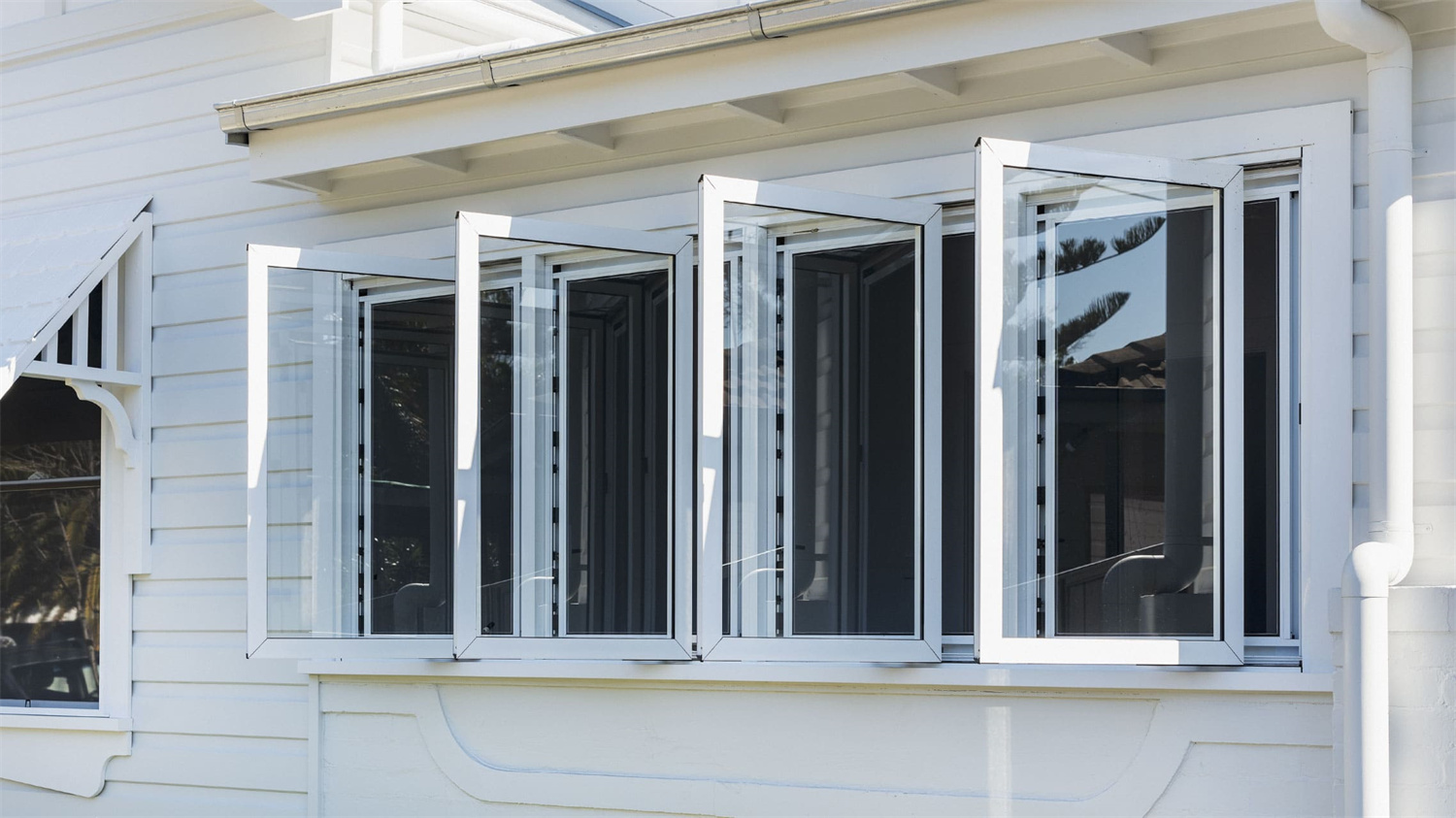 New design minimalism style thermal break aluminum profile framed casement windows