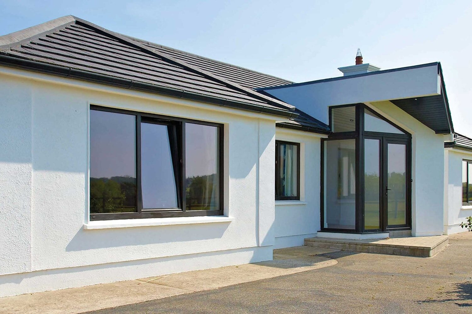 Latest design high quality villa aluminum alloy double glass tilt turn window