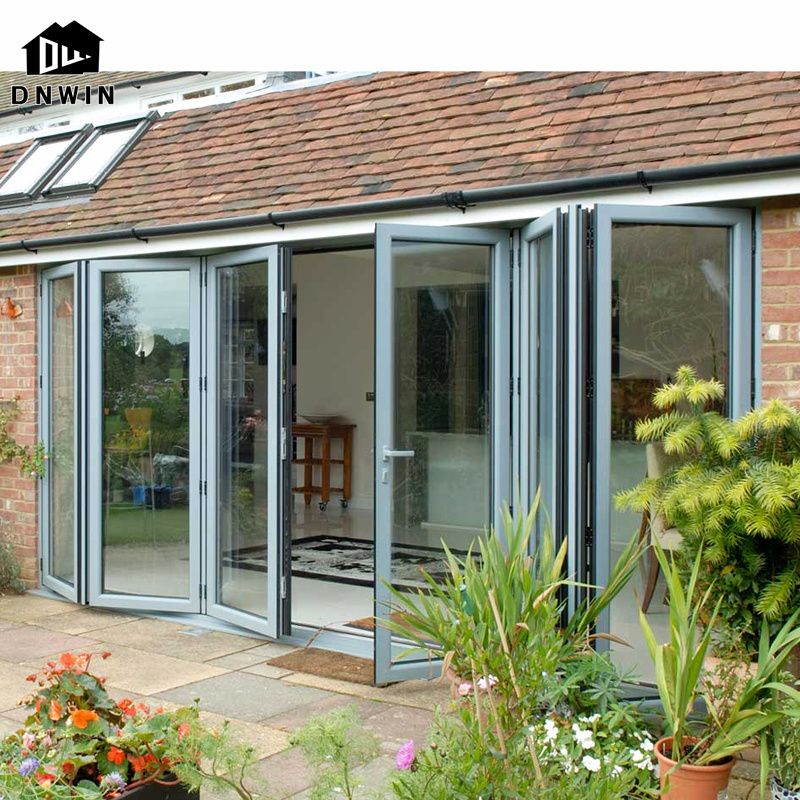 aluminium folding door